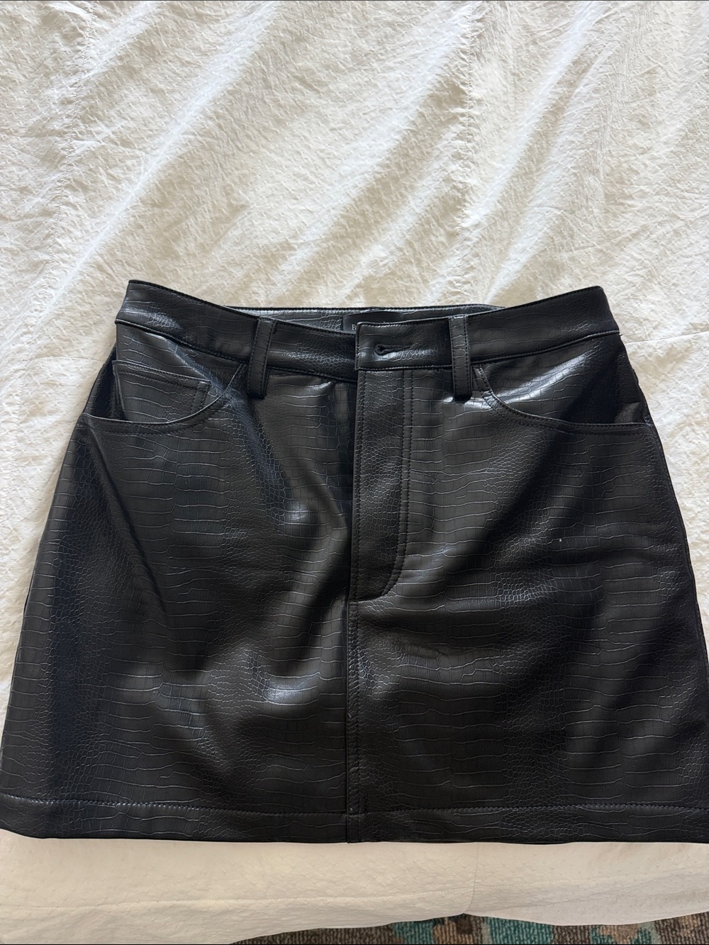 Favorite Daughter, python Mini Skirt - Picture 1 of 3
